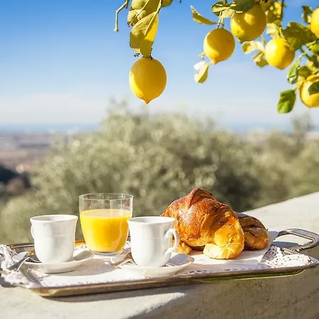 Gobbi Benelli Bed & Breakfast *